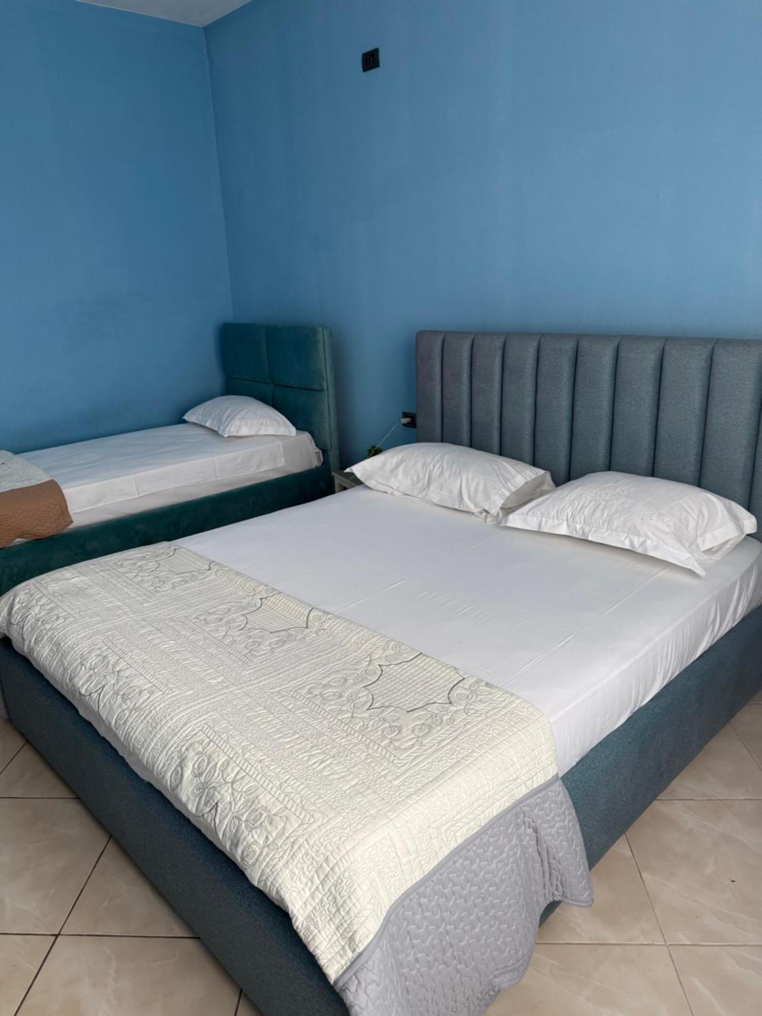 Spacious Triple With Balcony Guest house Kamez