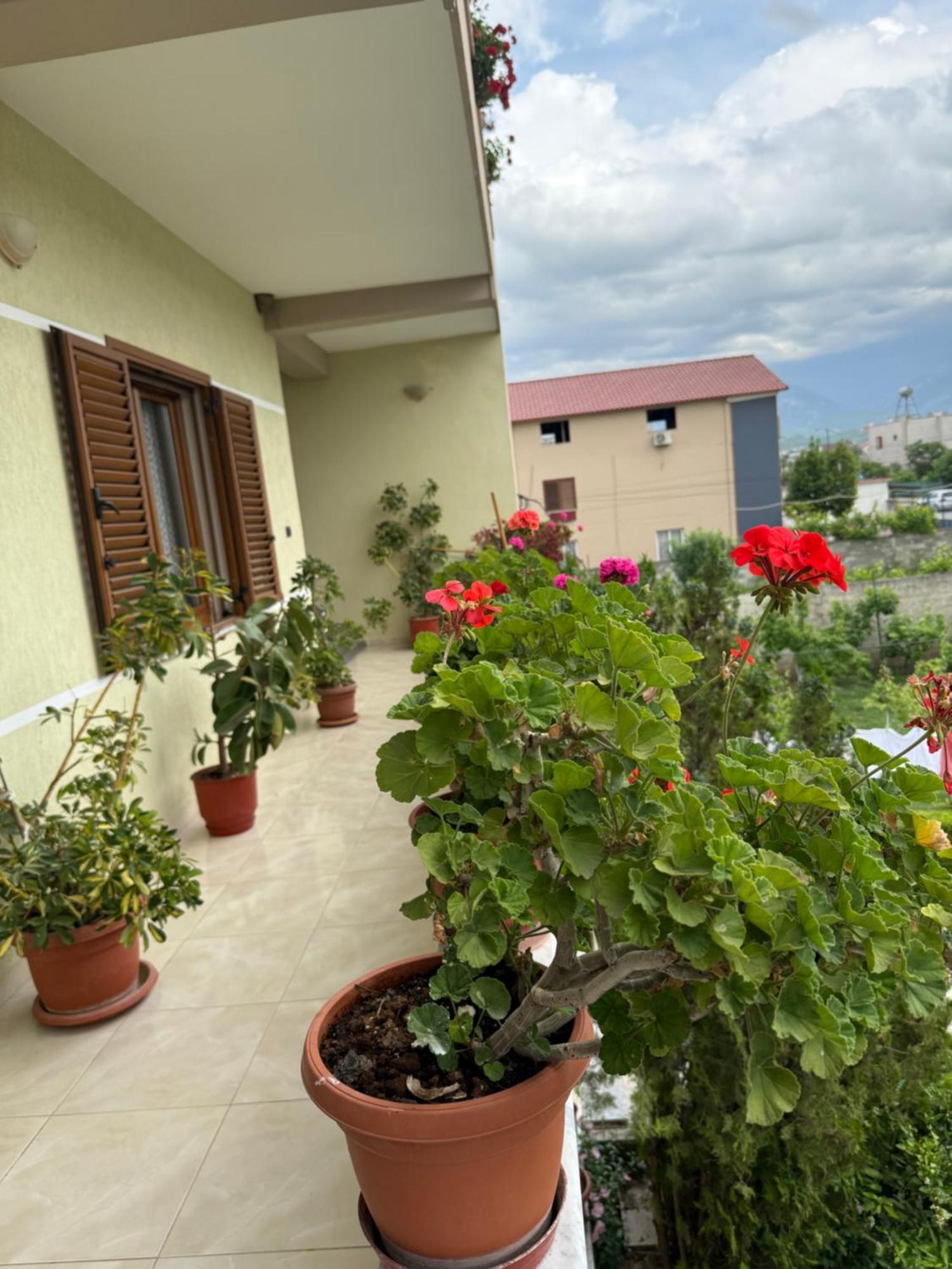 Spacious Triple With Balcony * Kamez